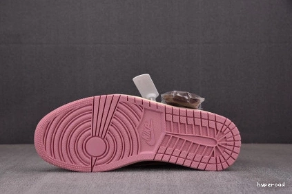 Hyperoad x Travis Scott 1 Low OG Air Jordan 1109